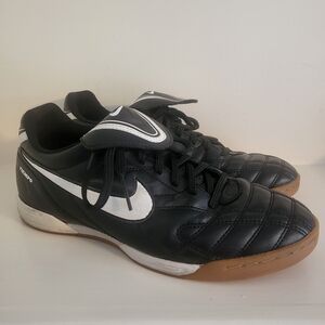 Nike Tiempo Black & White Indoor Soccer Sneakers Shoes Sz 6.5